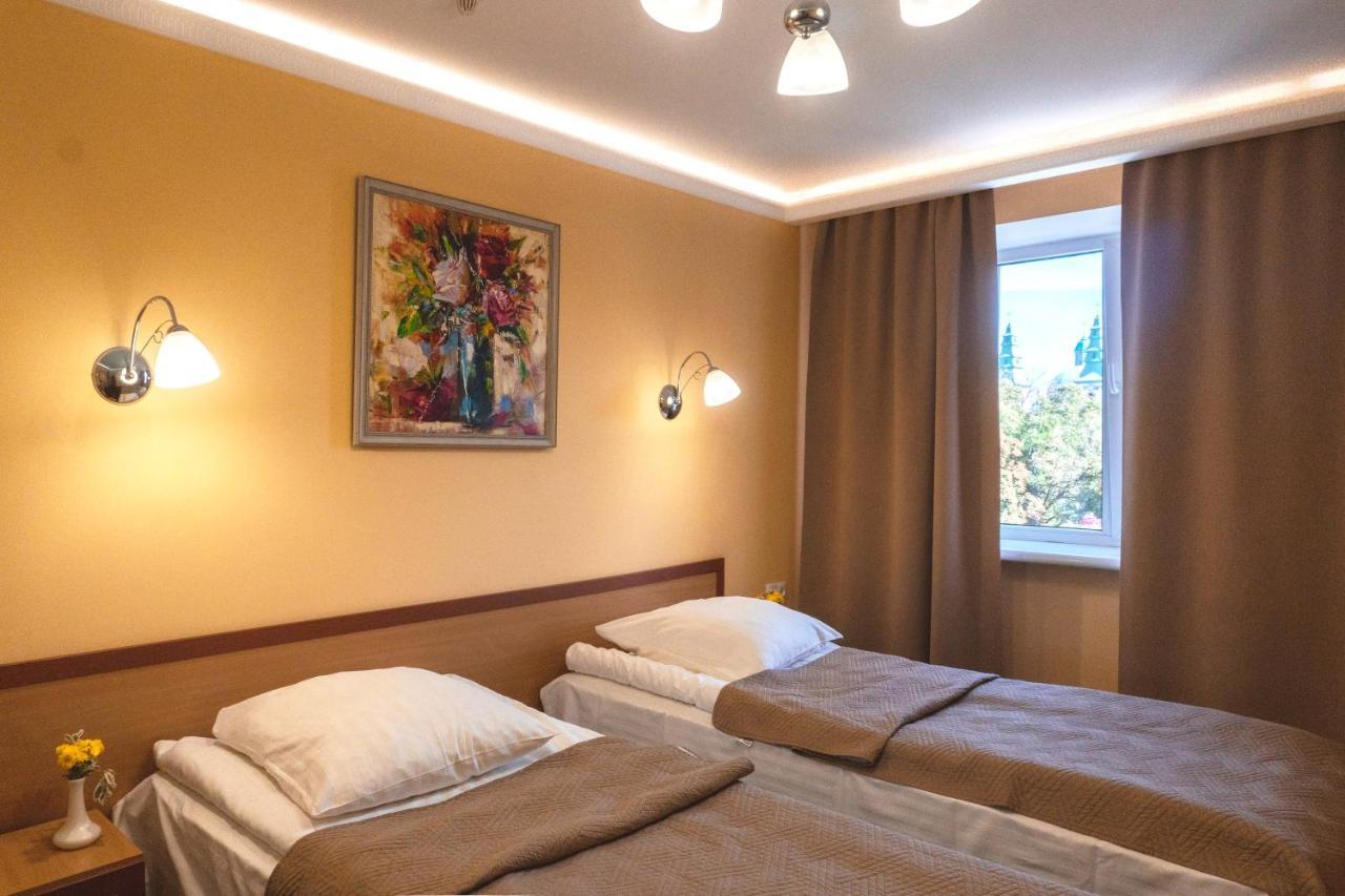Hotel Ternopil 酒店 3*