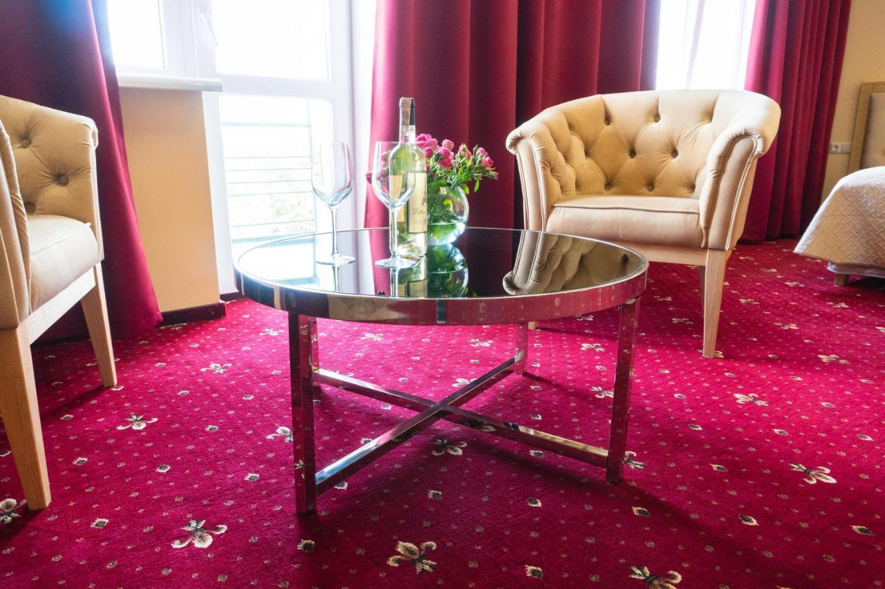 酒店 Hotel Ternopil 3*