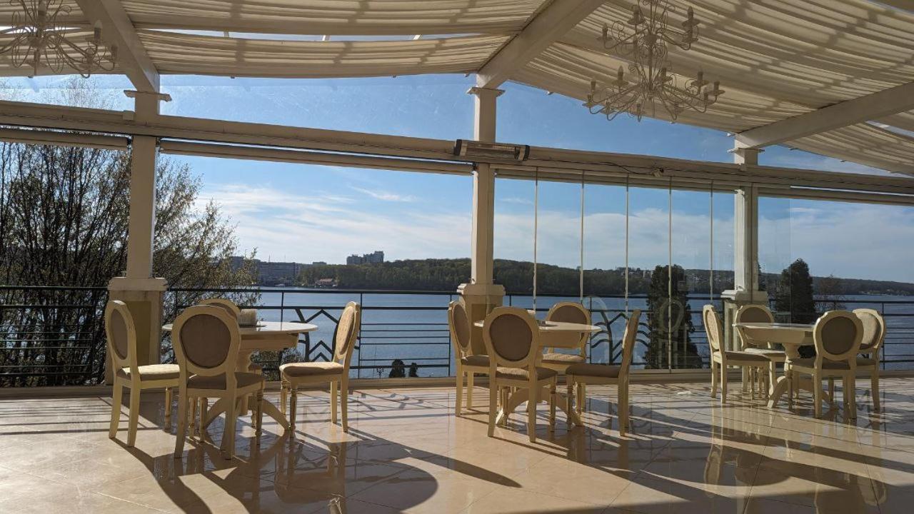 Hotel Ternopil 酒店 3*